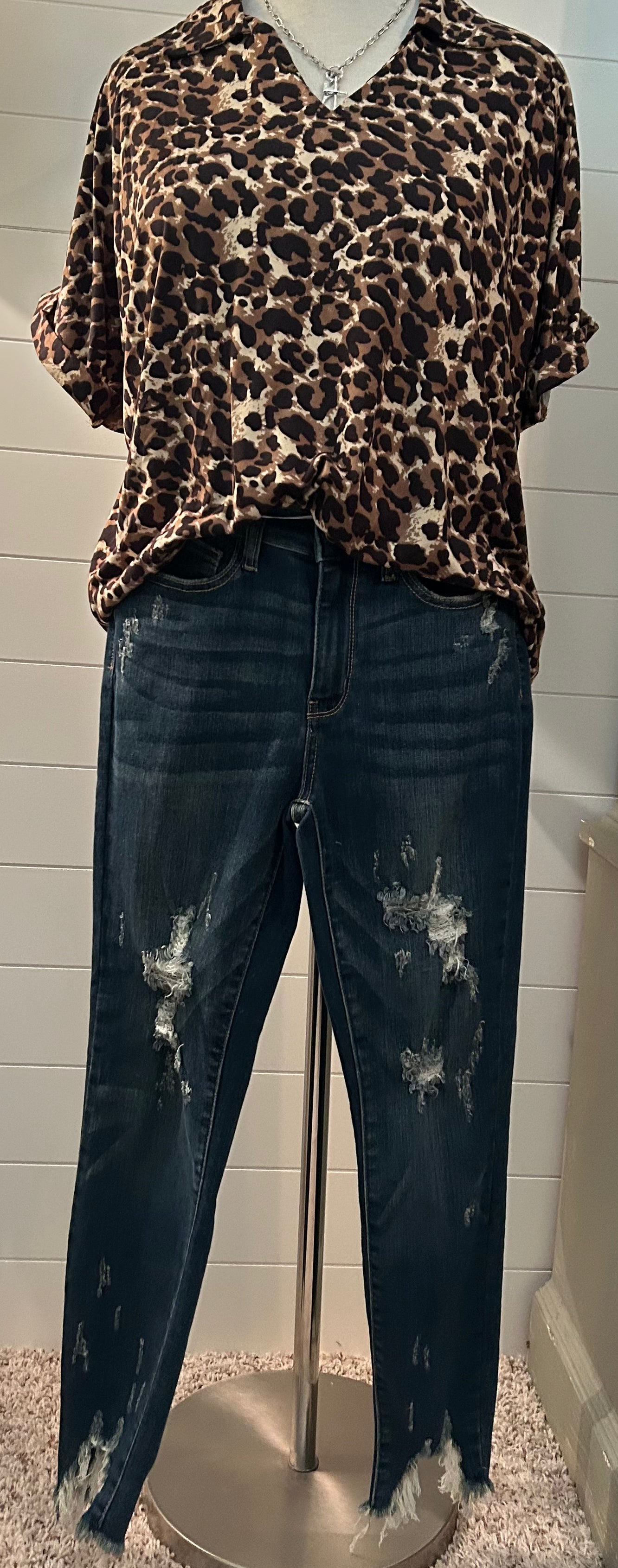 Judy Blue Mid Rise Skinny Destroyed Hem