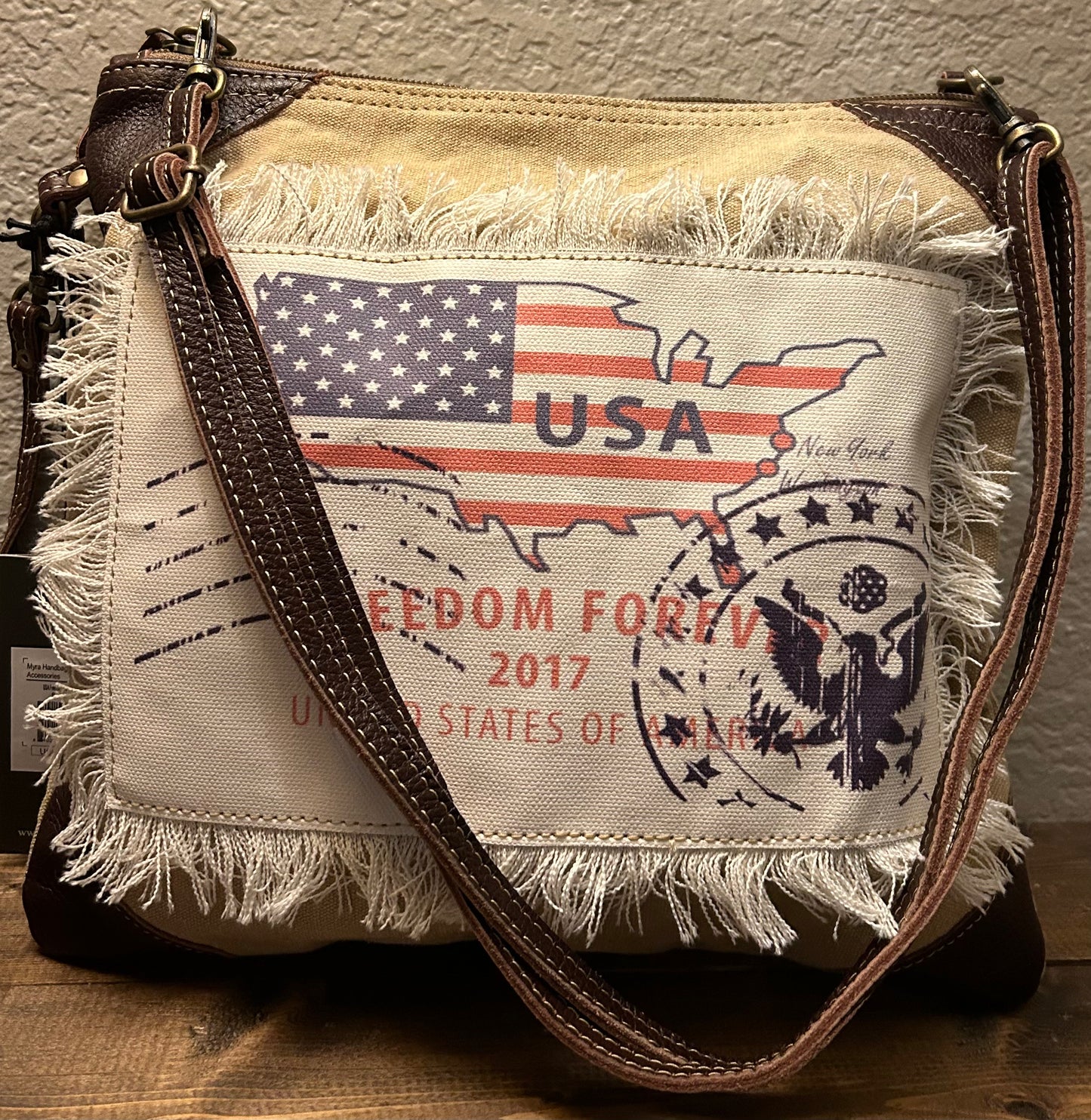 Myra USA Freedom Shoulder Bag