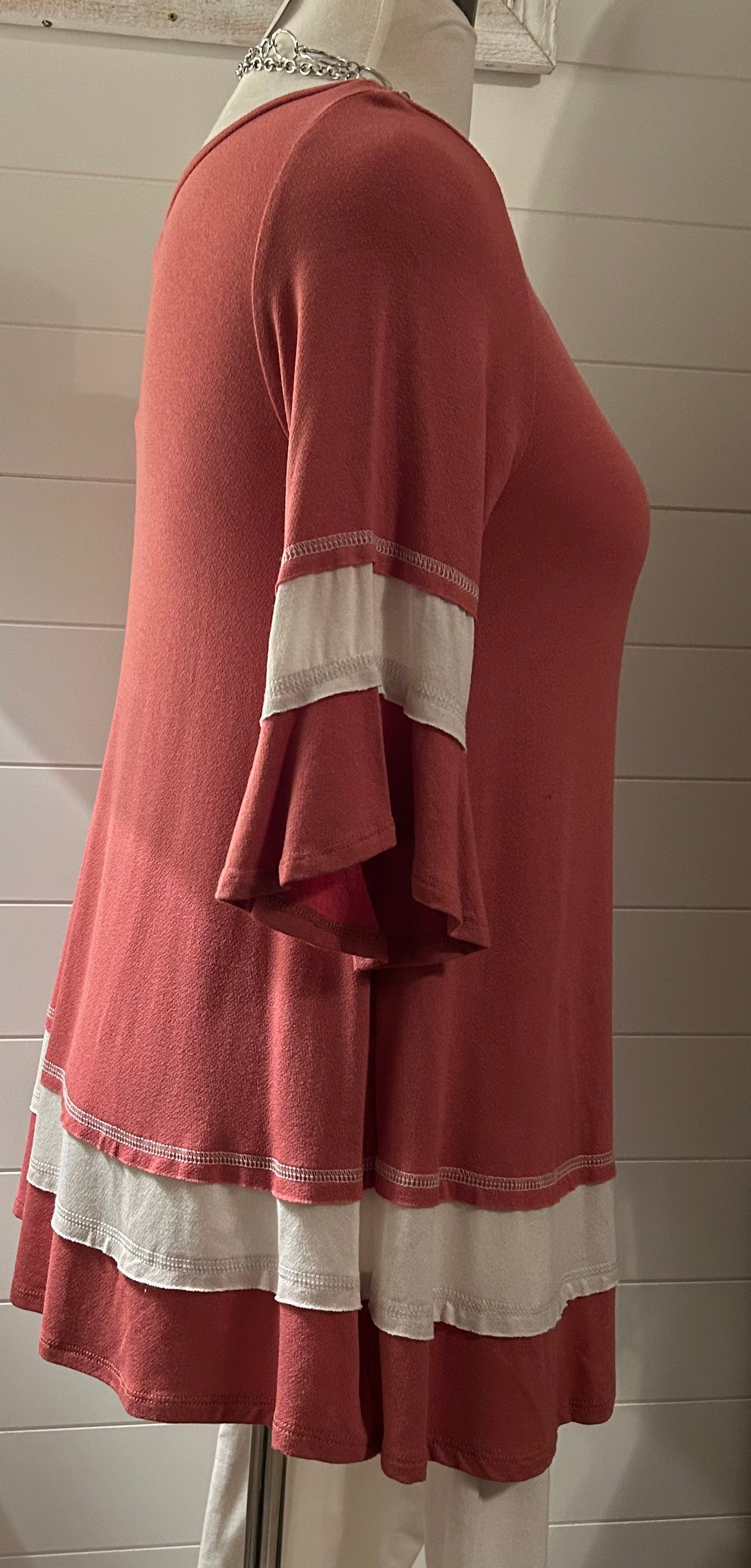 Easel Rose/White Ruffle Top