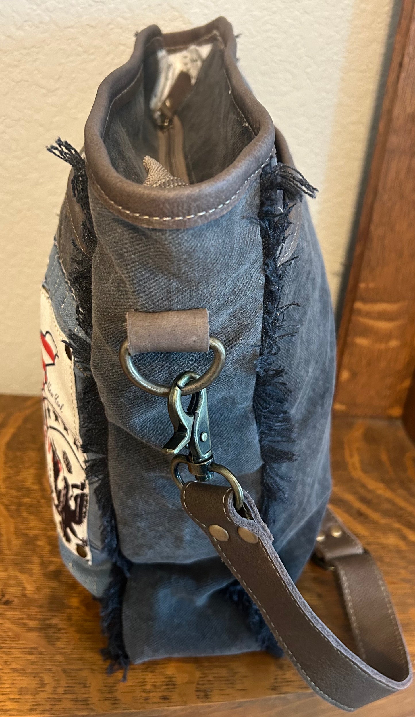 Myra Freedom Forever Shoulder Bag