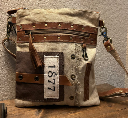 Myra Yesteryear Vintage Style Crossbody Bag