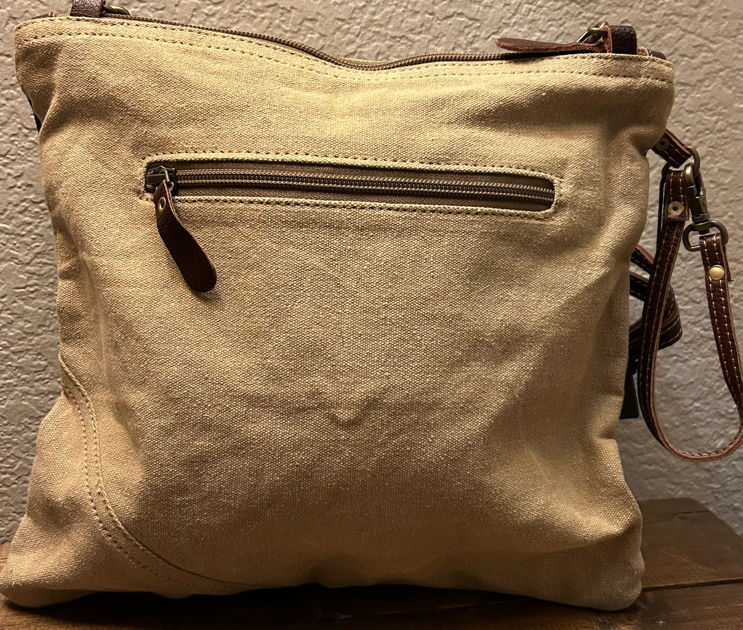 Myra USA Freedom Shoulder Bag